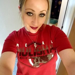 Meet your Posher, Andrea